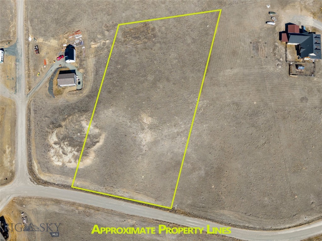 12 Hollowtop Property Photo 1