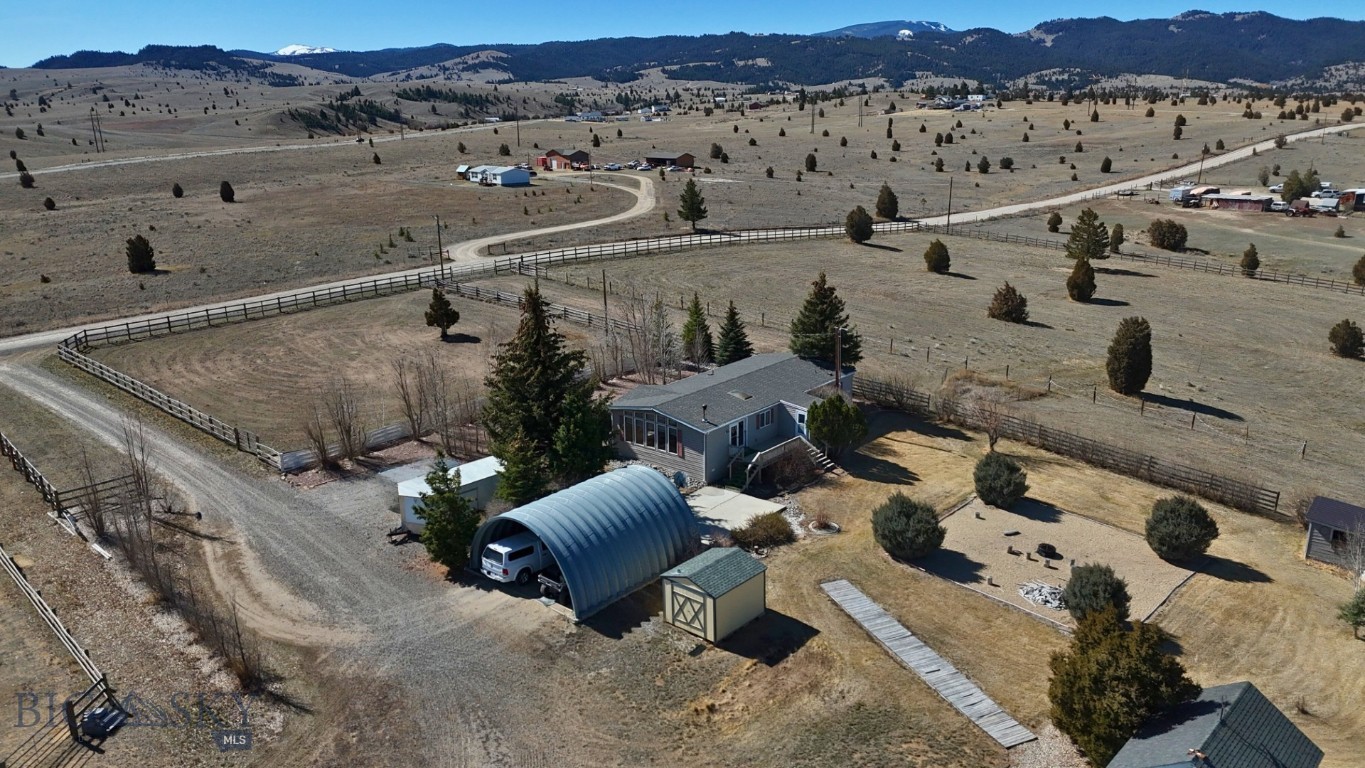 119043 Battle Ridge Road Property Photo 15