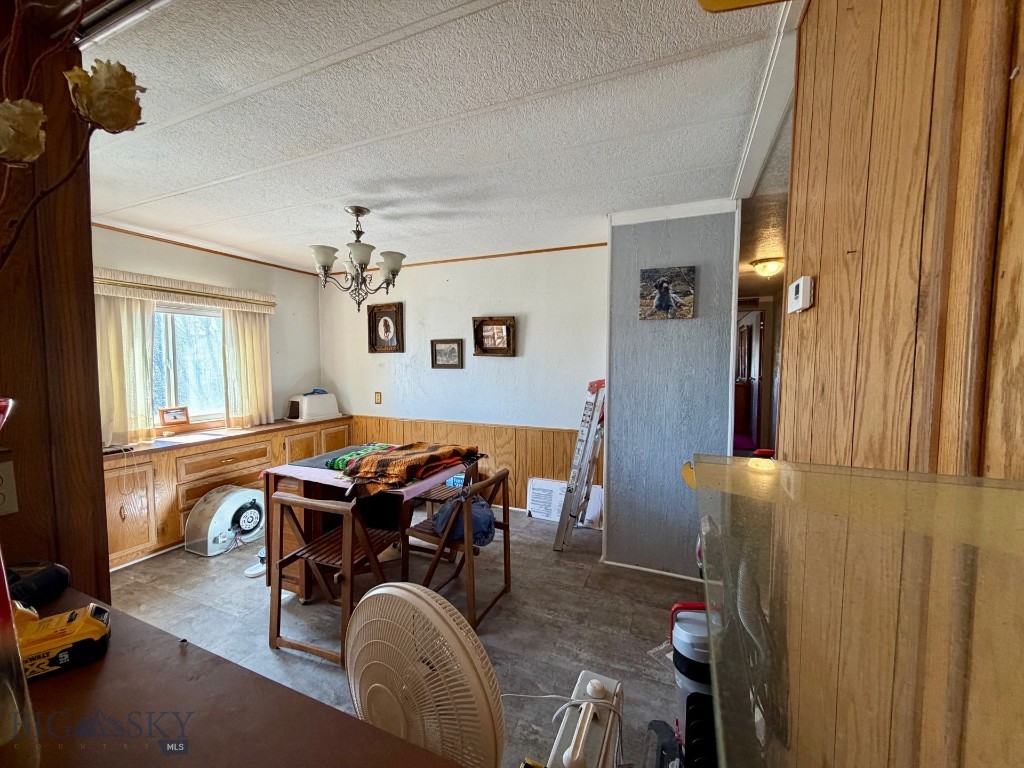 119043 Battle Ridge Road Property Photo 31
