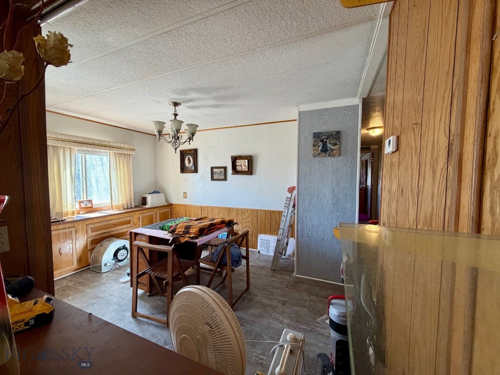 119043 Battle Ridge Road Property Photo 33