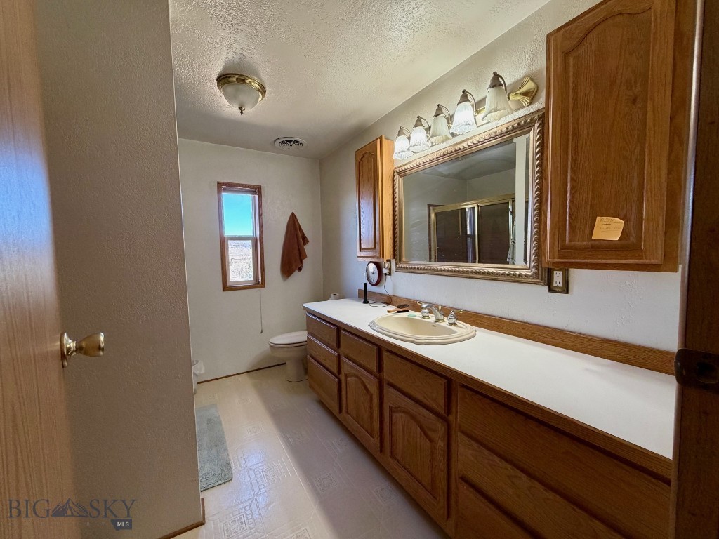 119043 Battle Ridge Road Property Photo 44