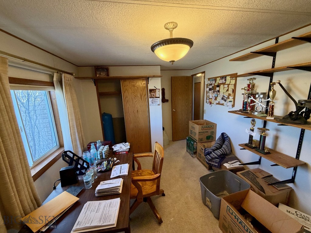 119043 Battle Ridge Road Property Photo 49