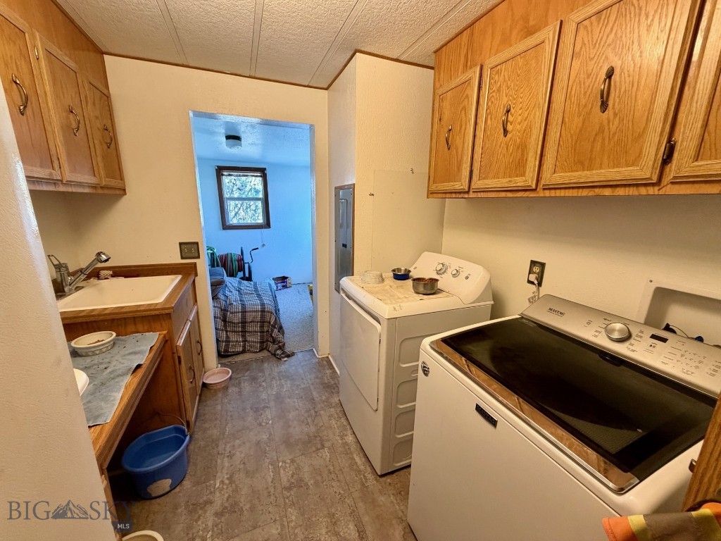 119043 Battle Ridge Road Property Photo 54
