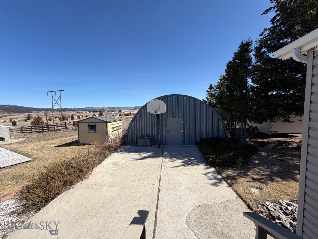 119043 Battle Ridge Road Property Photo 57
