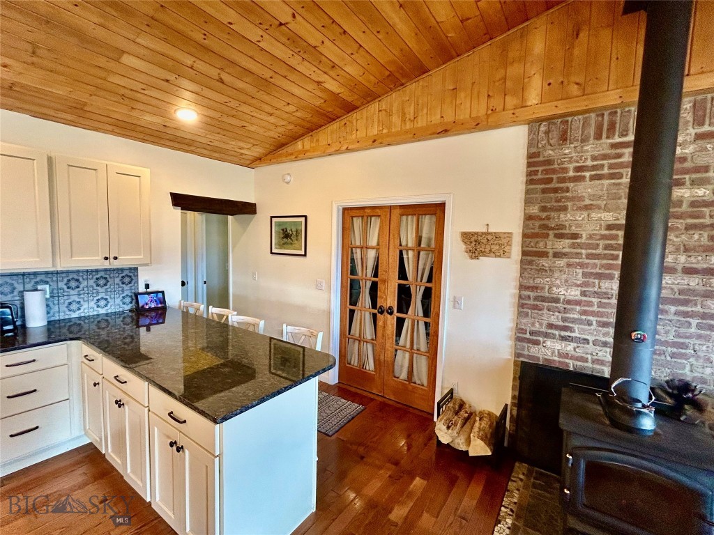 3957 Blacktail Road Property Photo 15