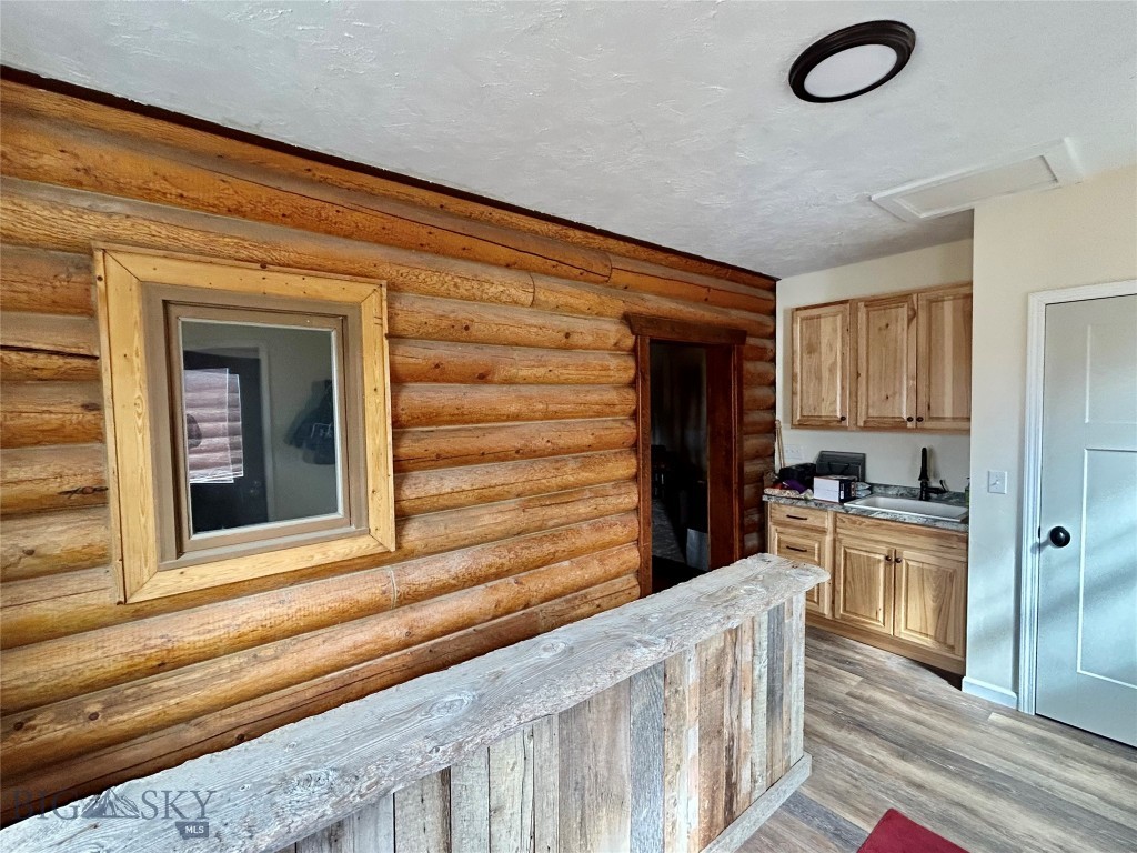 3957 Blacktail Road Property Photo 24