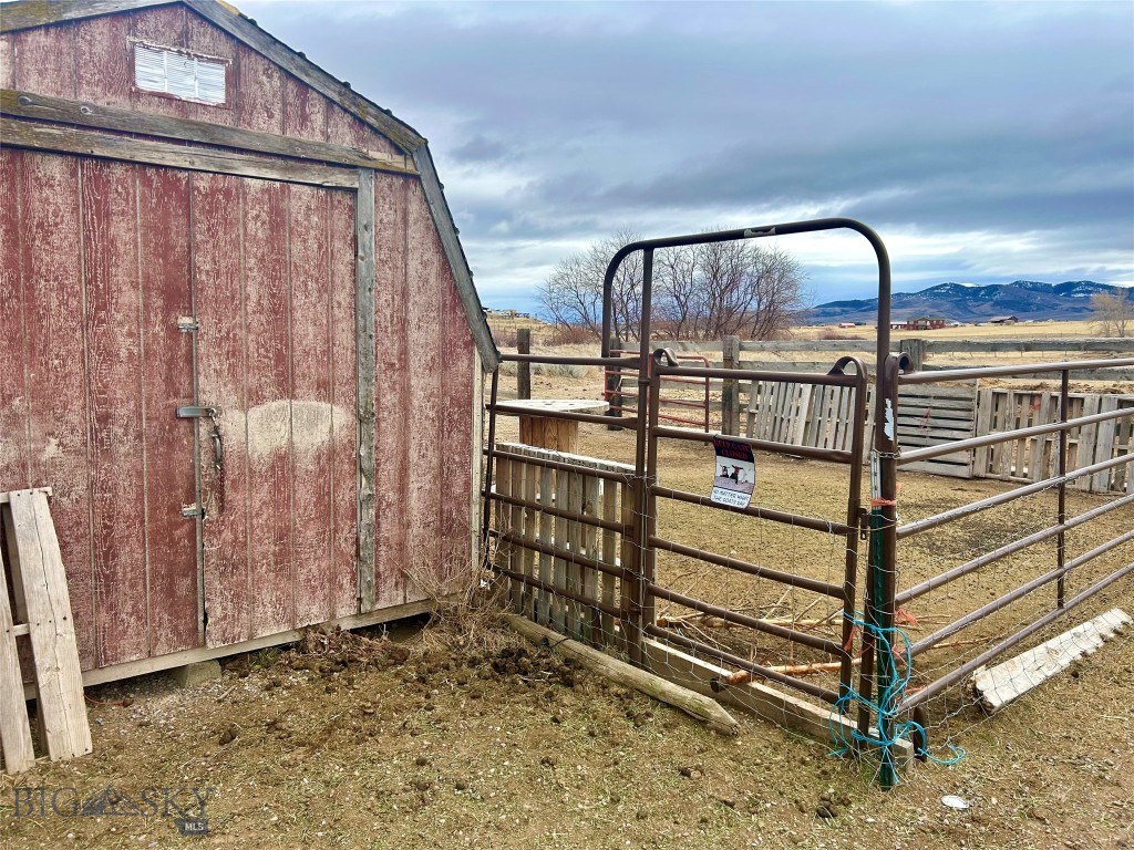 3957 Blacktail Road Property Photo 55