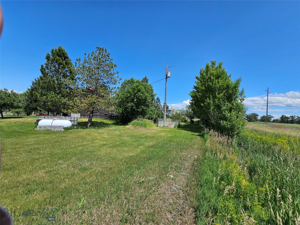 84 Hwy 191 Property Photo 11