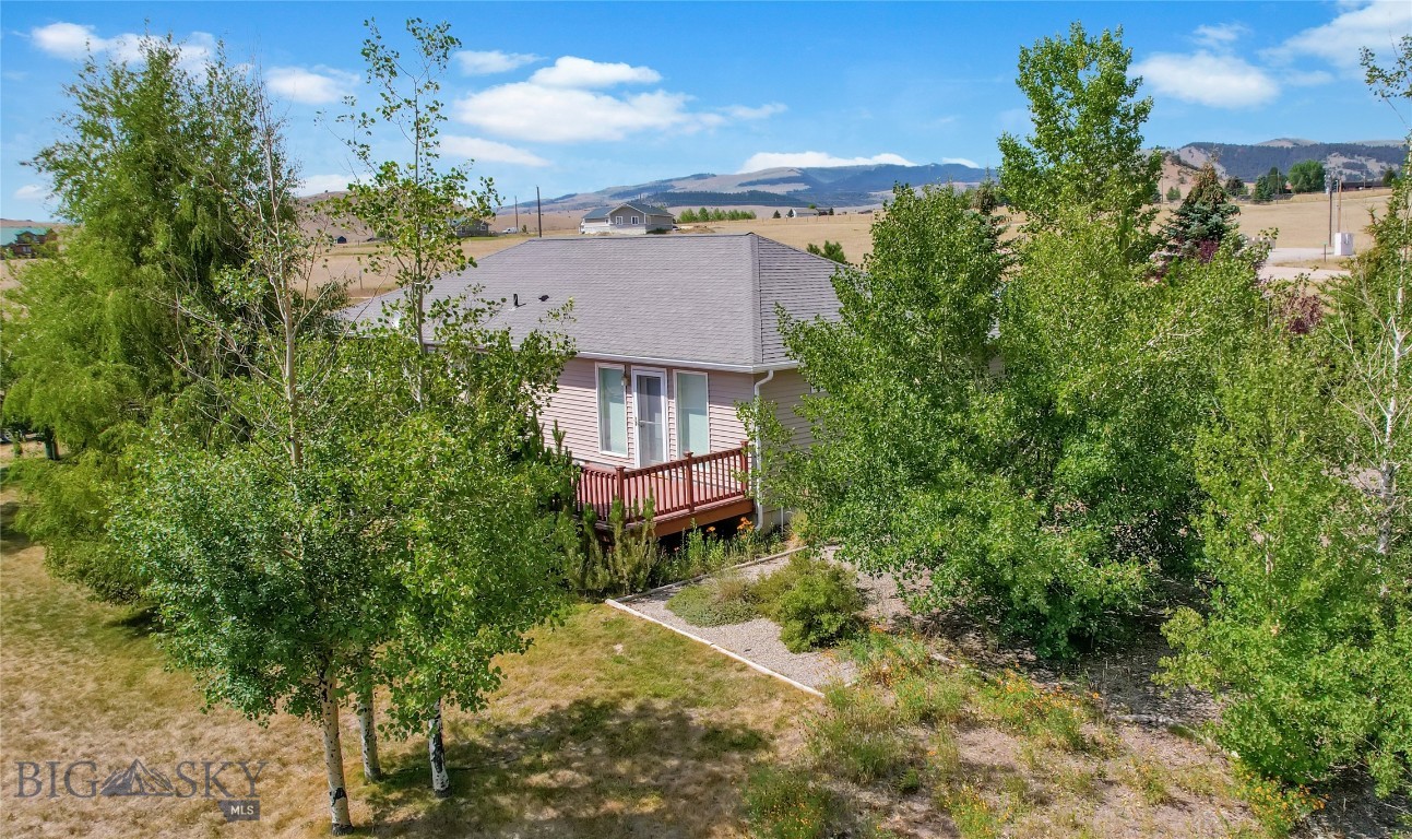 155 Two Bumps Road Property Photo 6