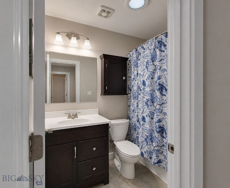 712 Quasar Lane Property Photo 17