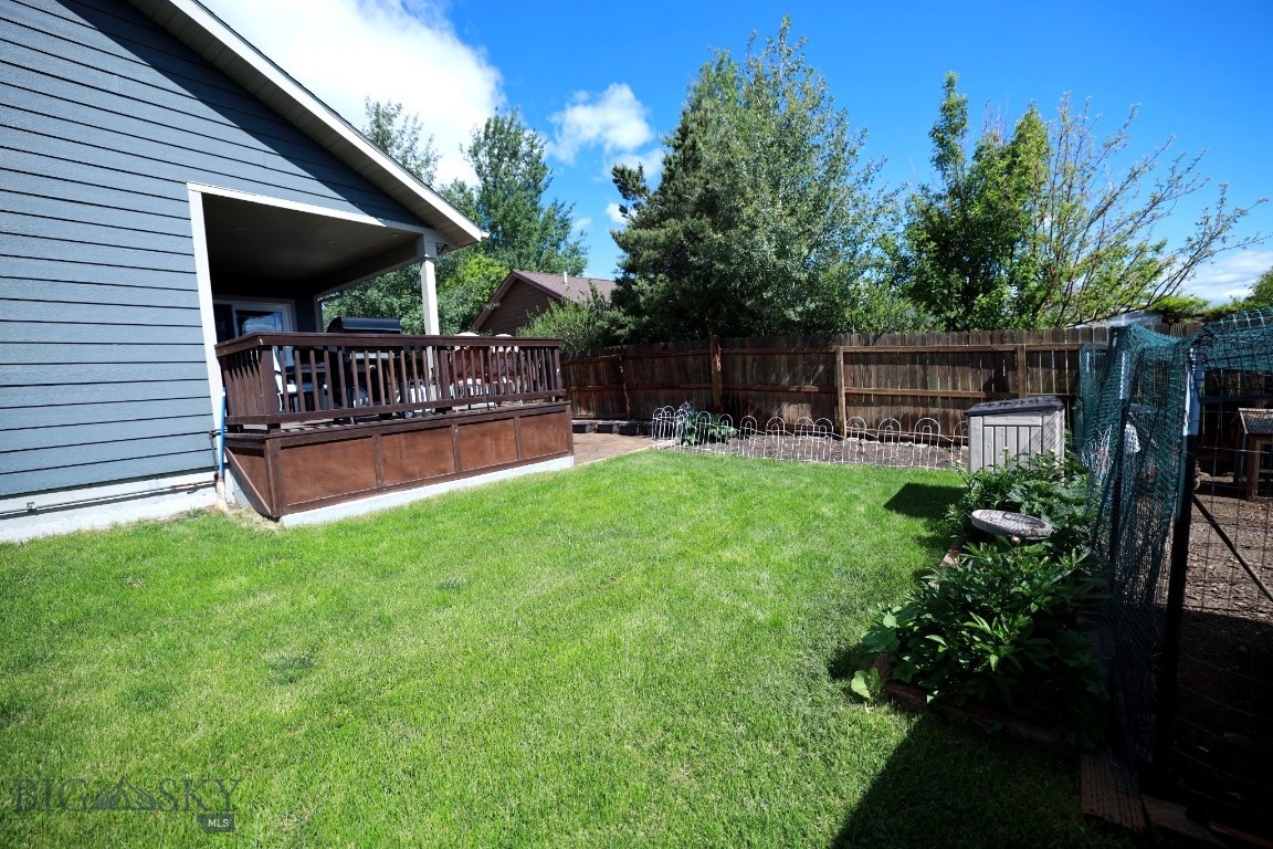712 Quasar Lane Property Photo 40