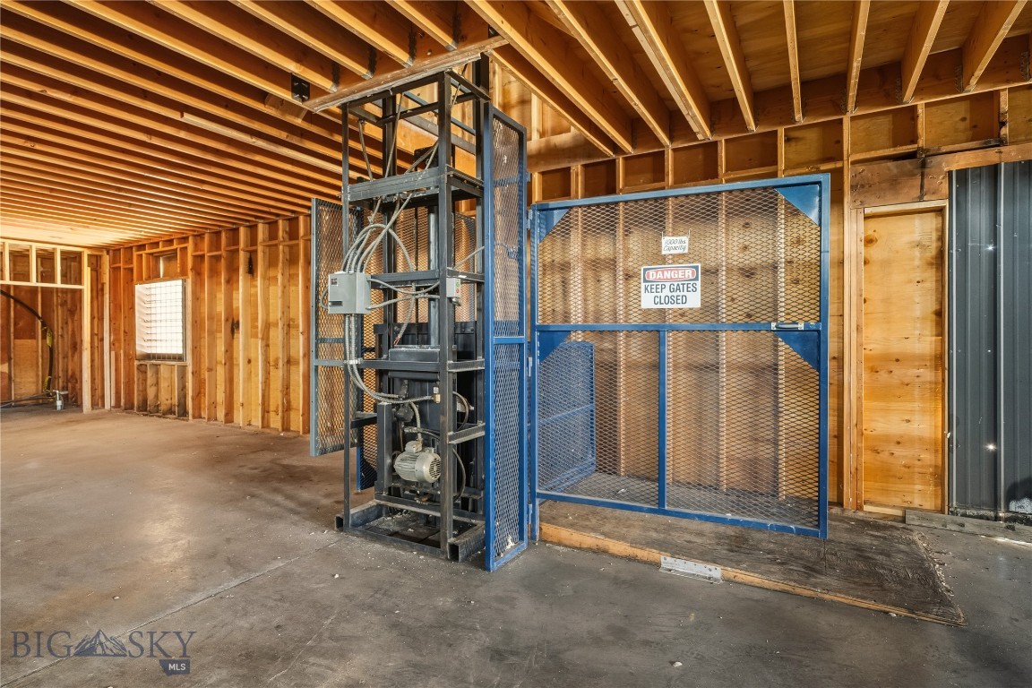 189 Arden Drive 1 Property Photo 12