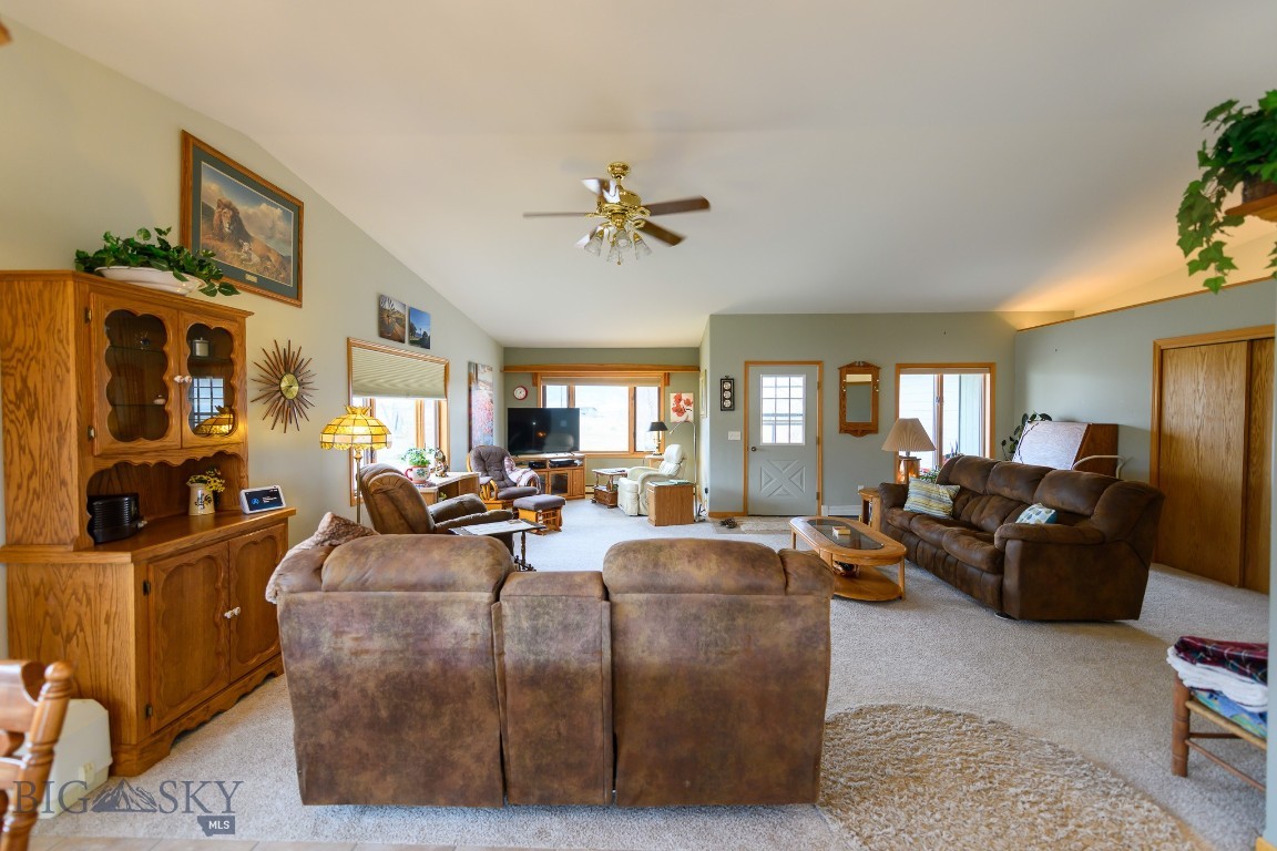 46 Tuke Lane Property Photo 7