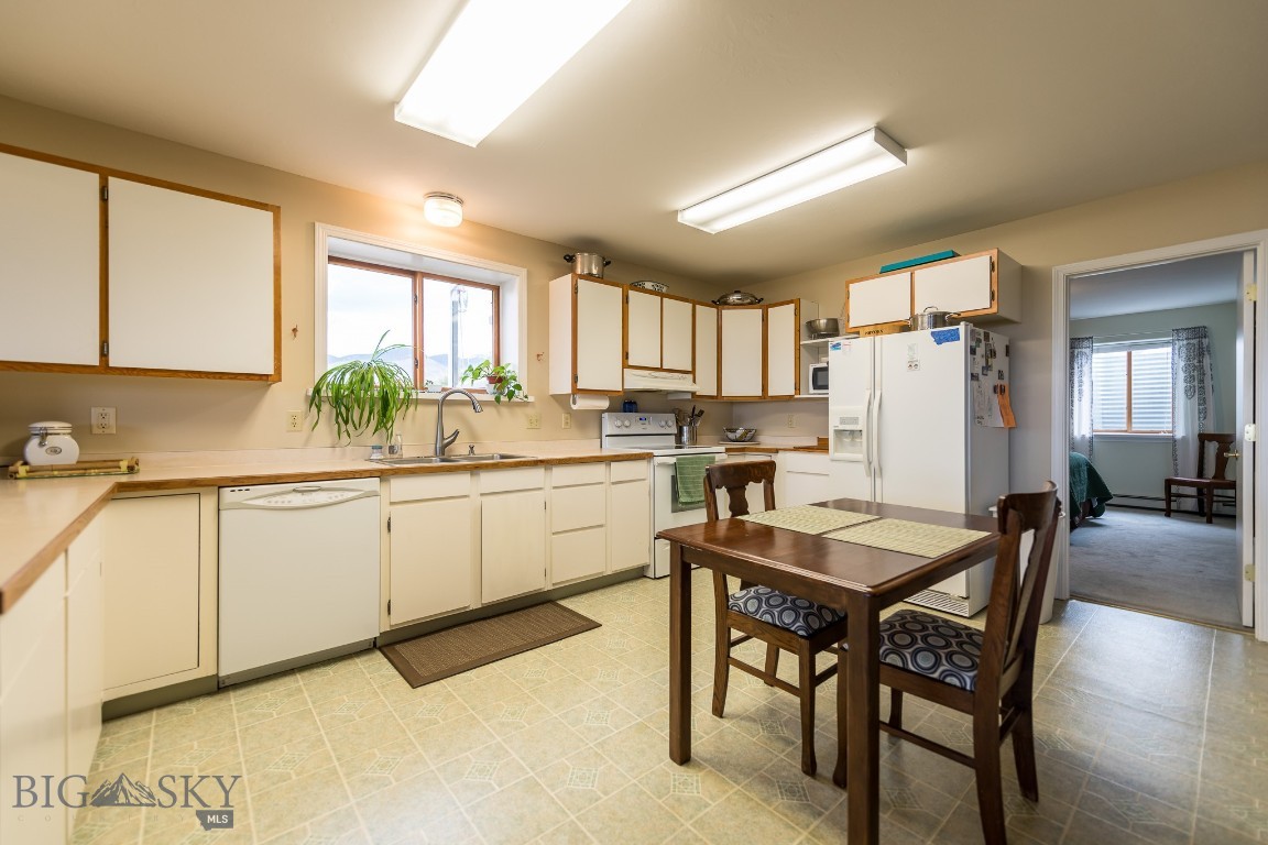46 Tuke Lane Property Photo 45