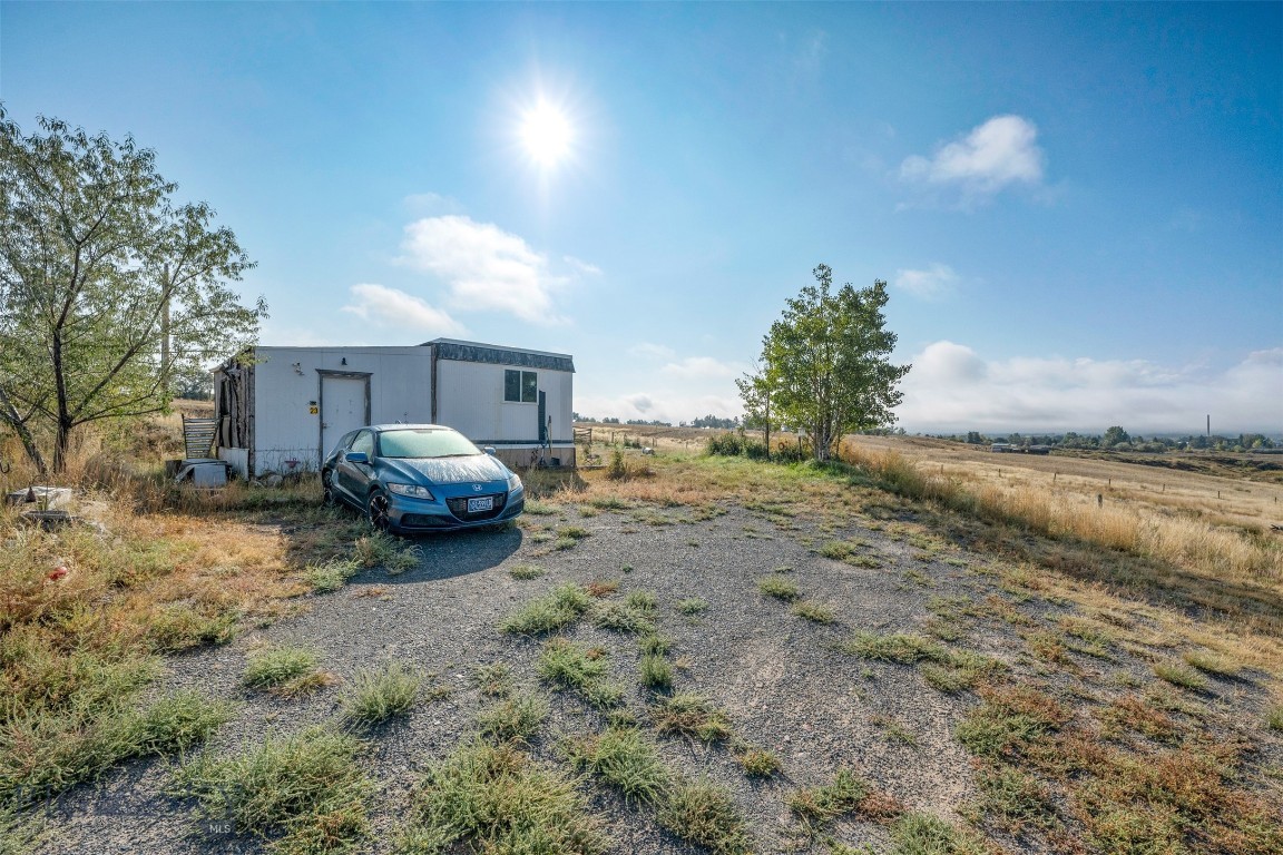 23 Holdsworth Road Property Photo 5