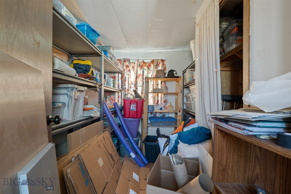 23 Holdsworth Road Property Photo 40