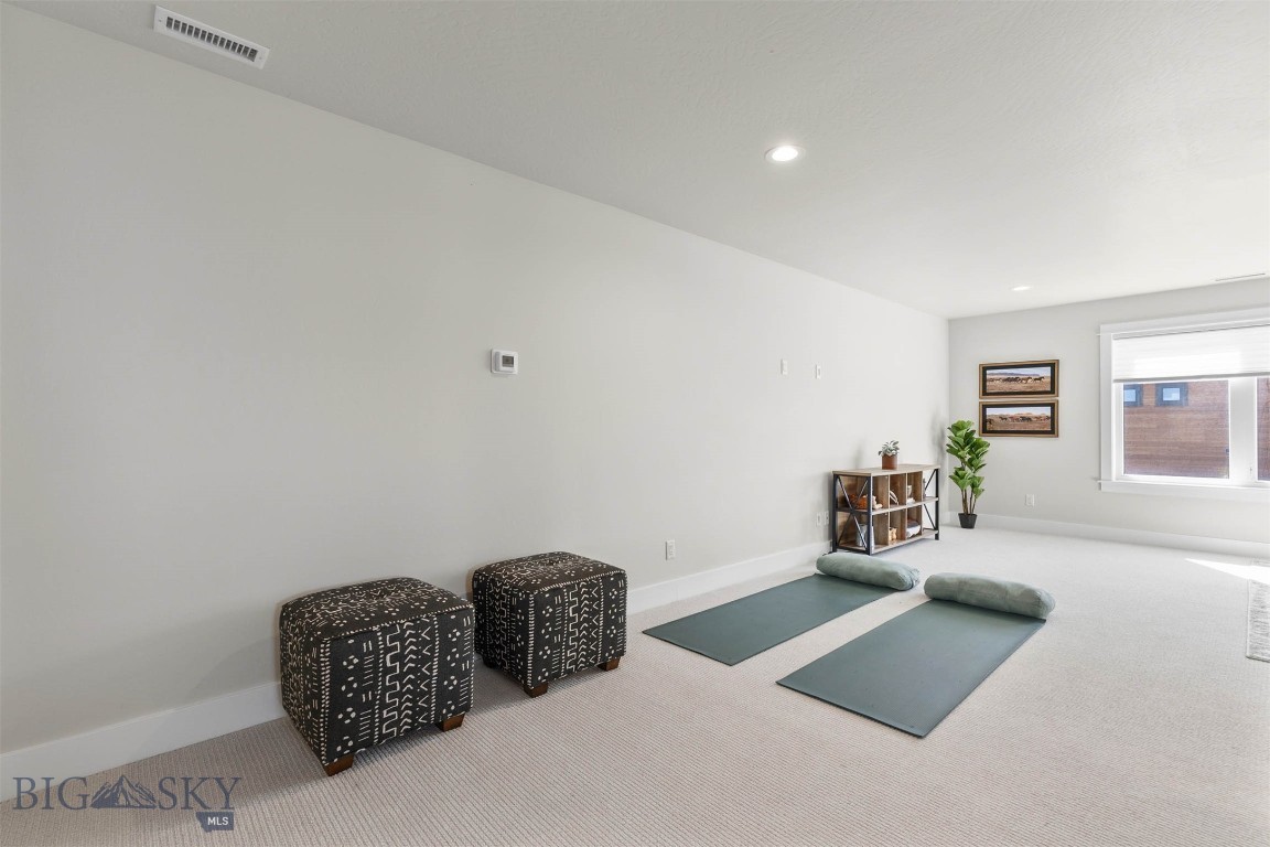 897 White Horse Loop Property Photo 28