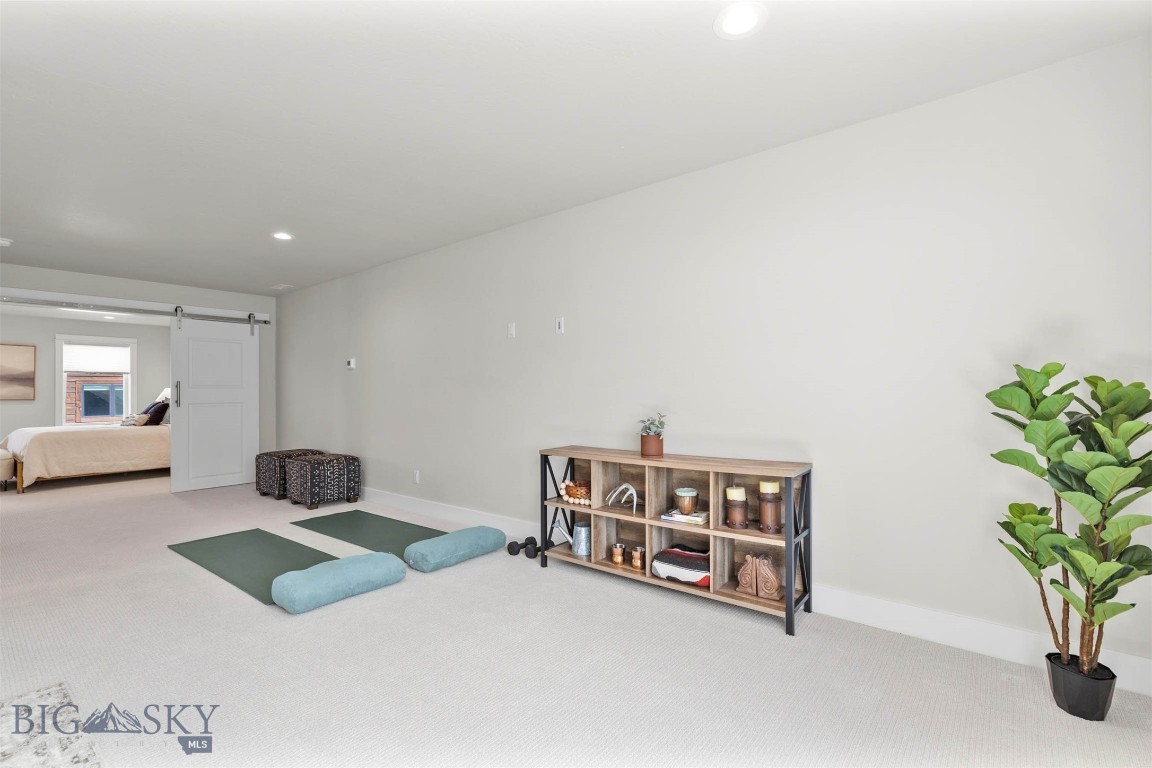 897 White Horse Loop Property Photo 31