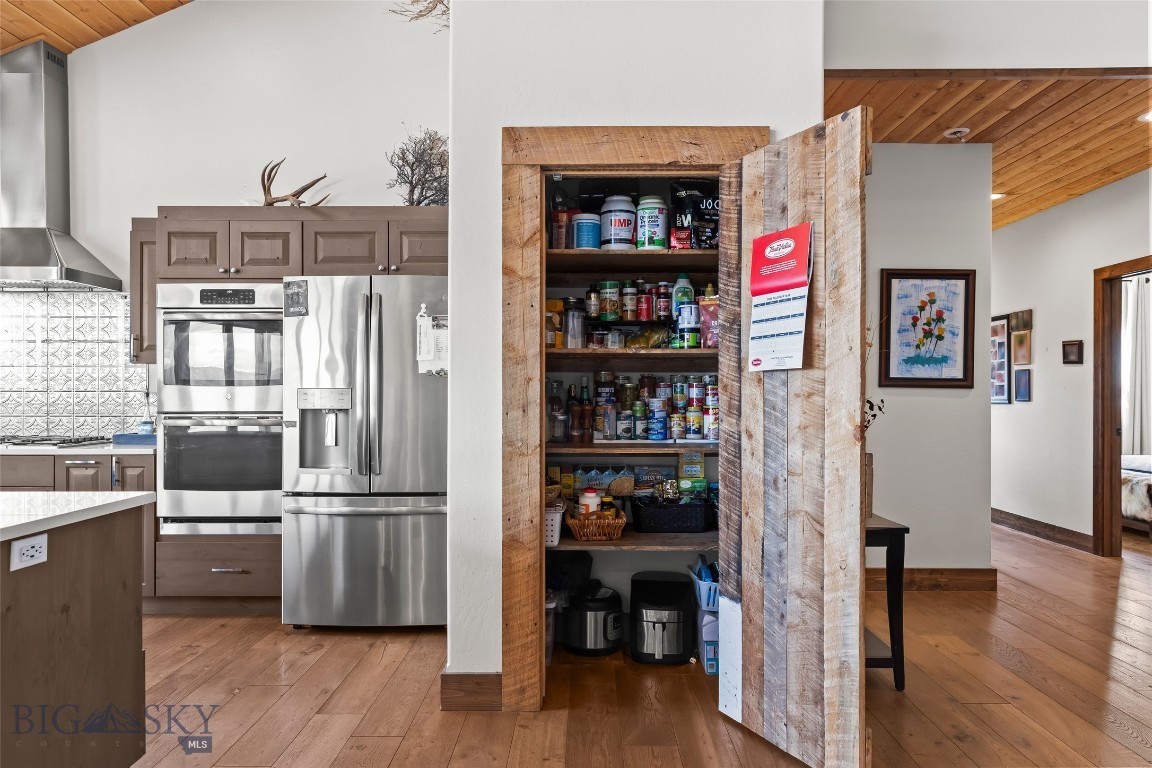108 Deerfoot Trail Property Photo 19