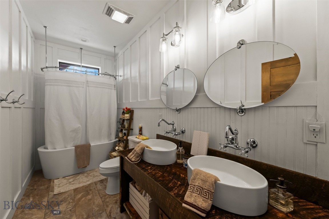 108 Deerfoot Trail Property Photo 48