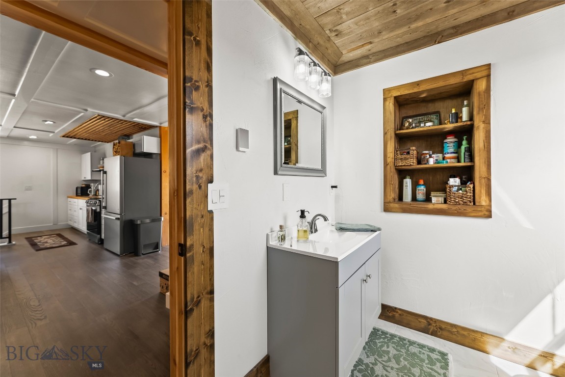 108 Deerfoot Trail Property Photo 65