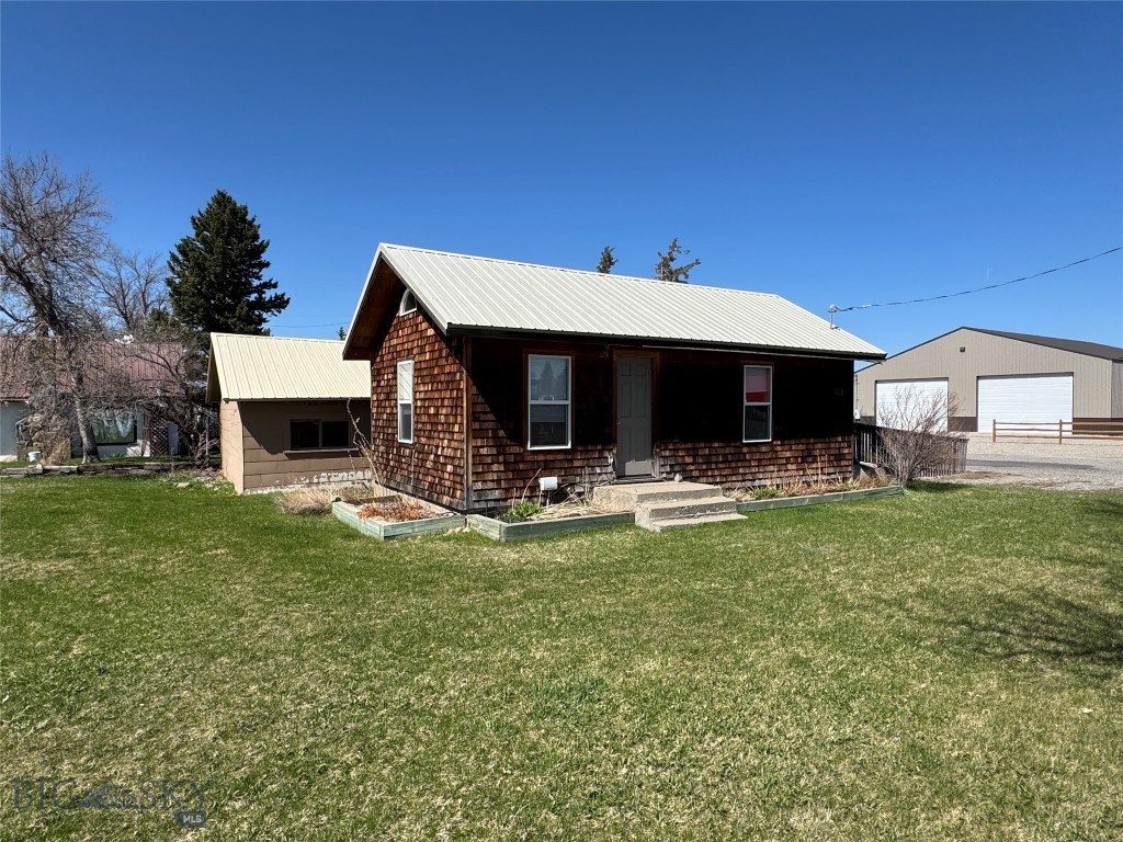 18 Busha St Property Photo 6