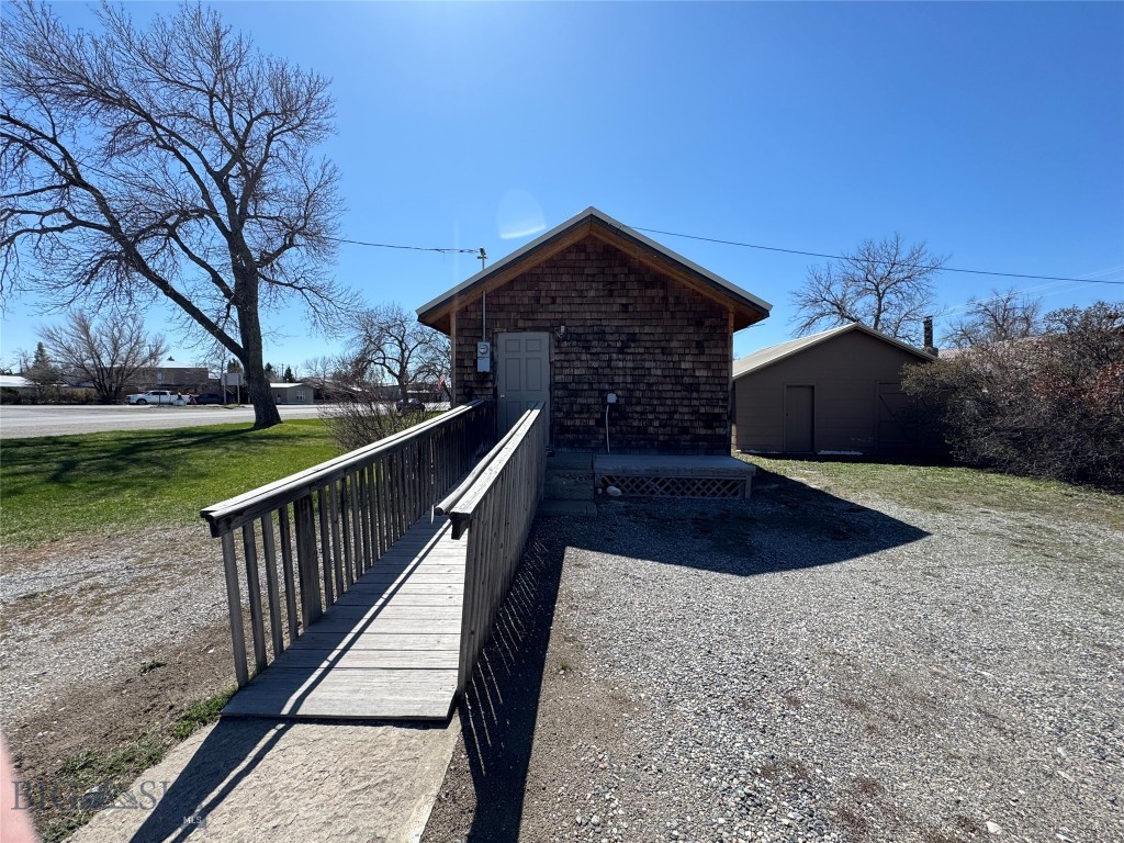 18 Busha St Property Photo 10