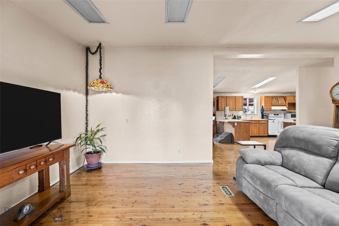 86 Austin Drive Property Photo 31