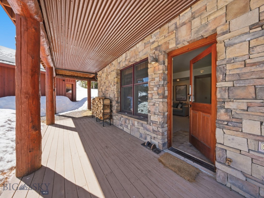 2 Rose Bud Loop Property Photo 8