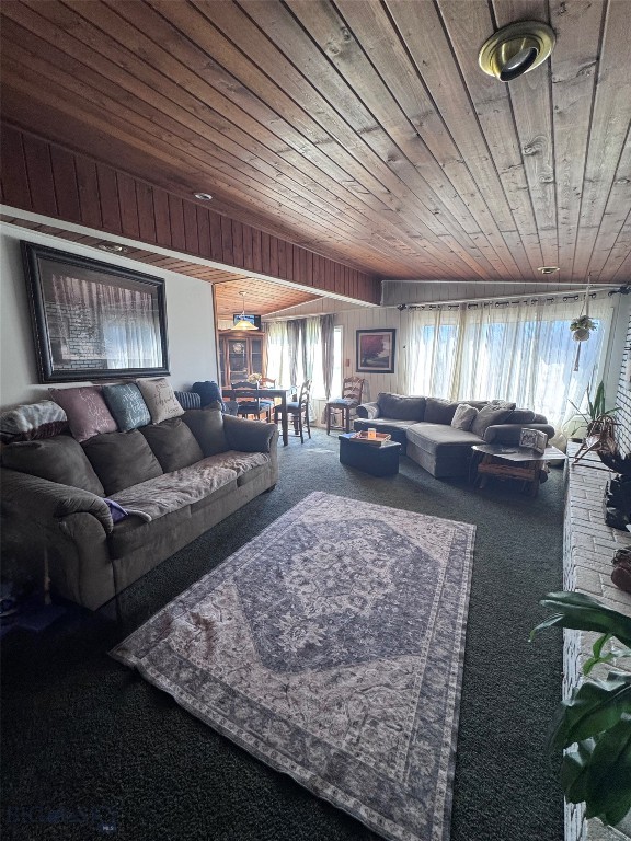 1353 Dewey Property Photo 10