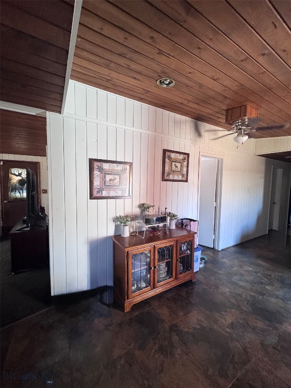 1353 Dewey Property Photo 24