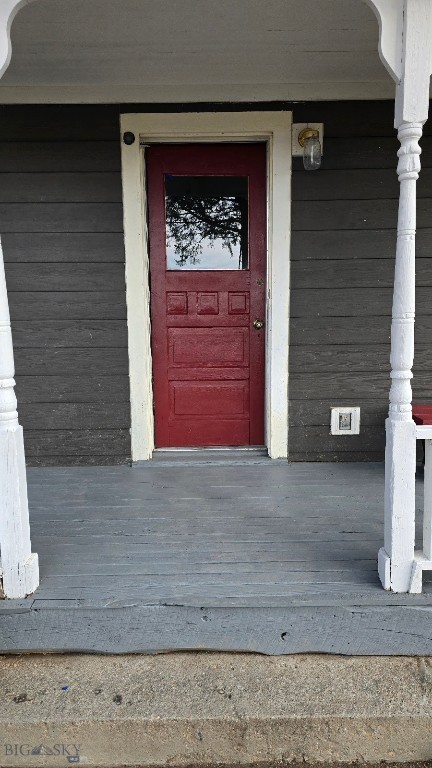 5 Front Street Property Photo 5