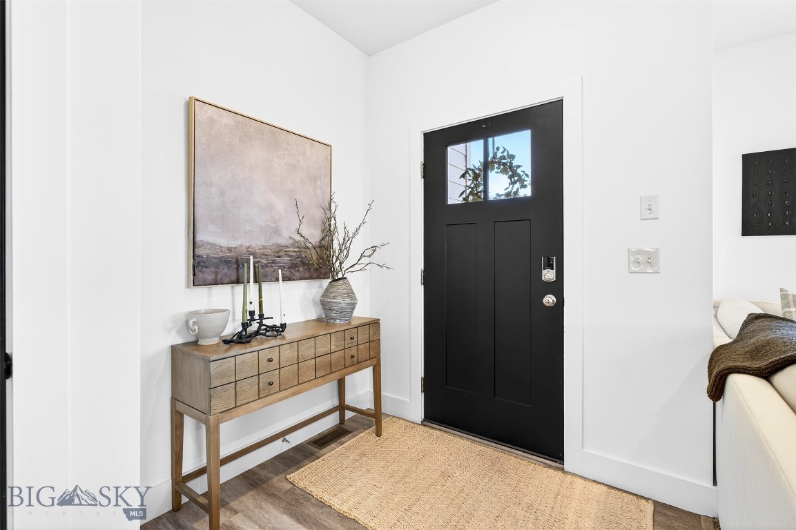1306 Scooter Lane Property Photo 9