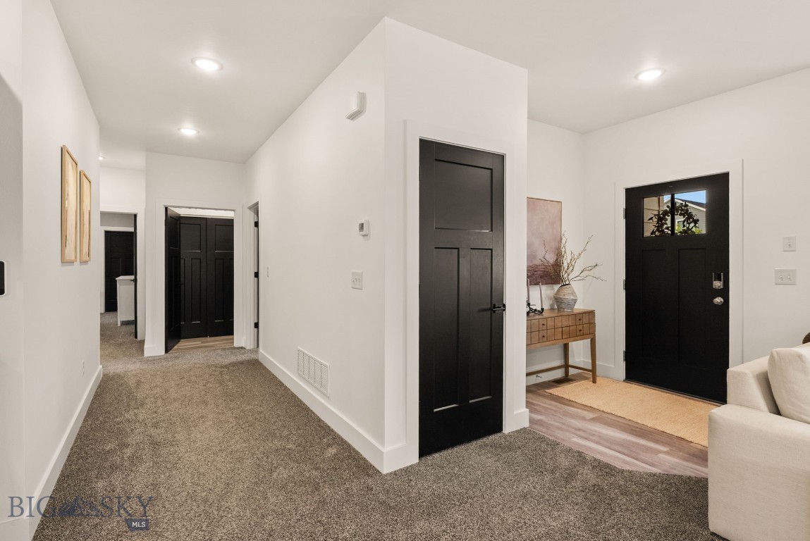 1306 Scooter Lane Property Photo 12