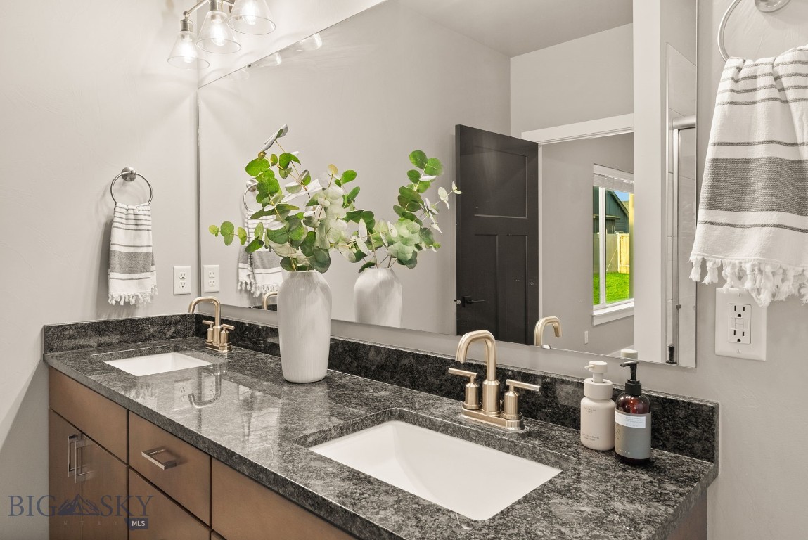 1306 Scooter Lane Property Photo 20