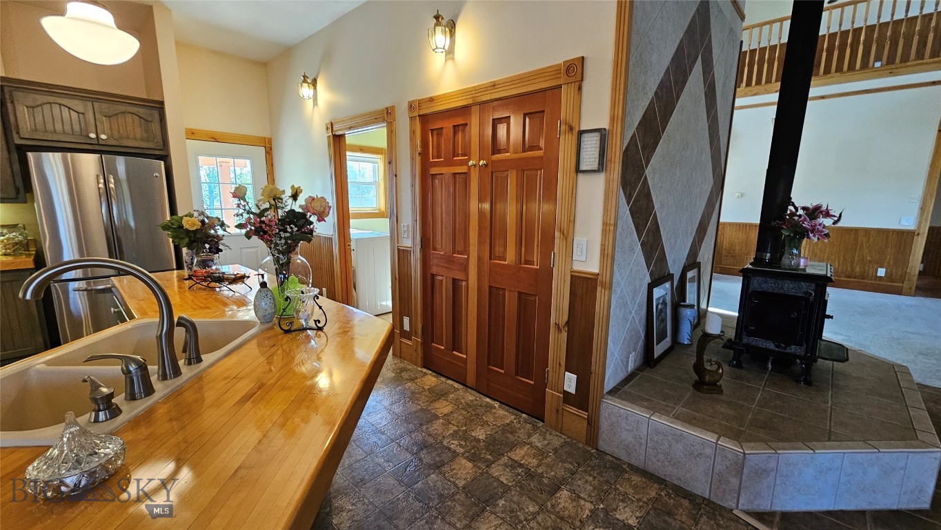 6310 W Dry Creek Road Property Photo 13