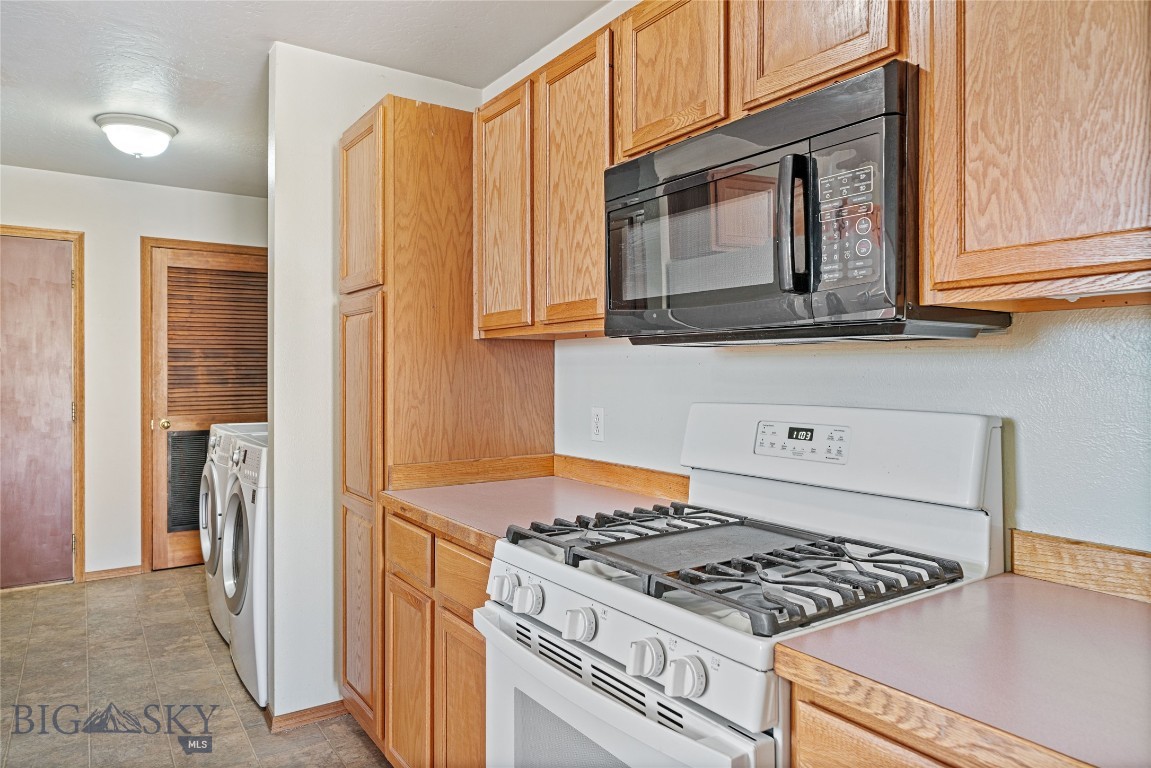 24 Lower Rader Creek Road Property Photo 12
