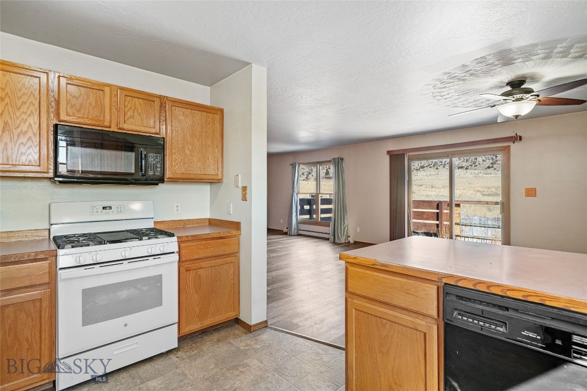 24 Lower Rader Creek Road Property Photo 14