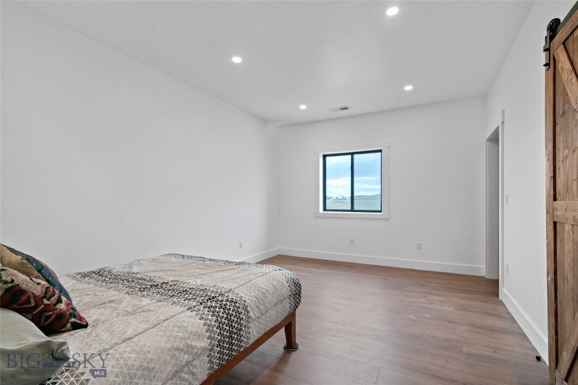 23 Windflower Property Photo 13