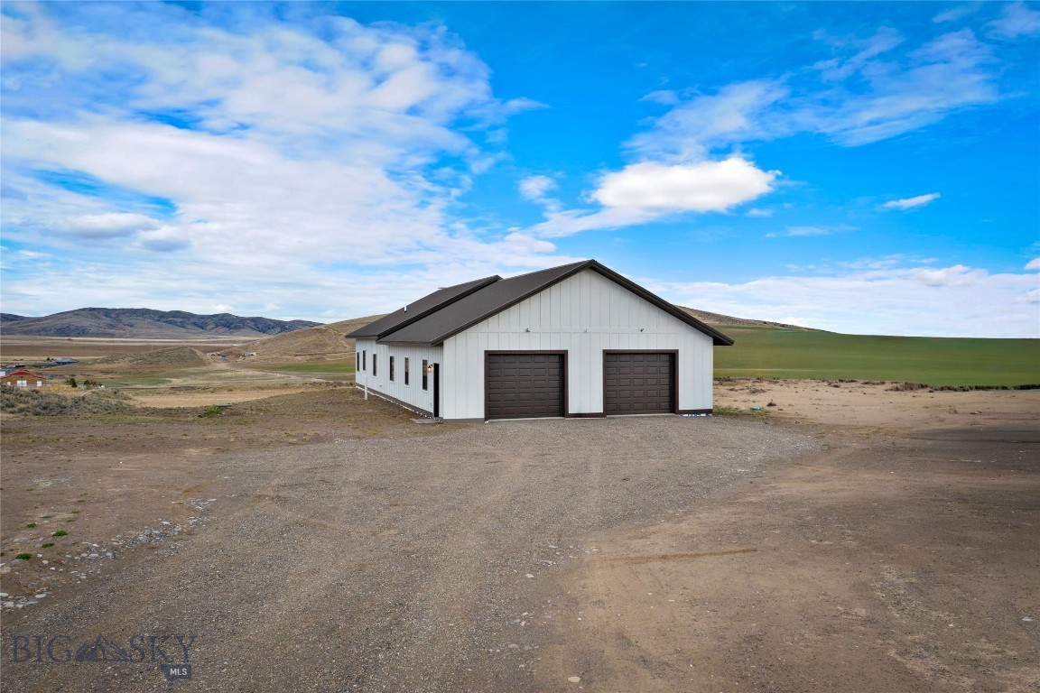 23 Windflower Property Photo 30