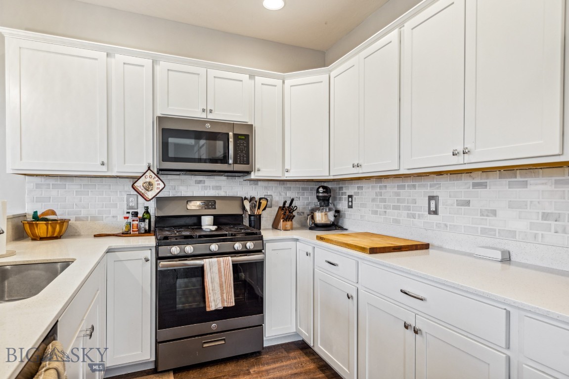 3095 Lori Lane Property Photo 24