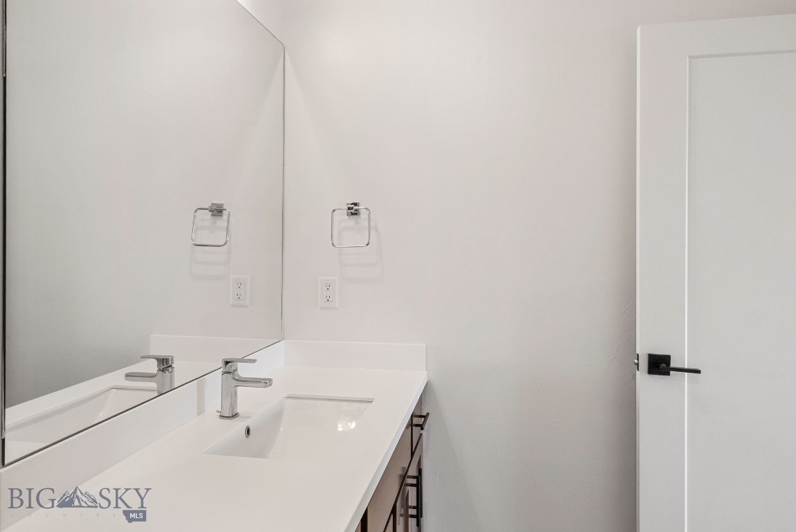 2420 Tschache 201 Property Photo 33