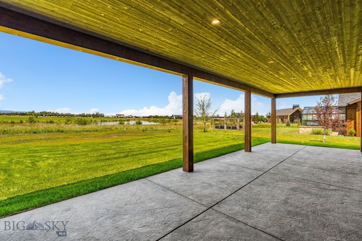 494 Clancy Way Property Photo 35
