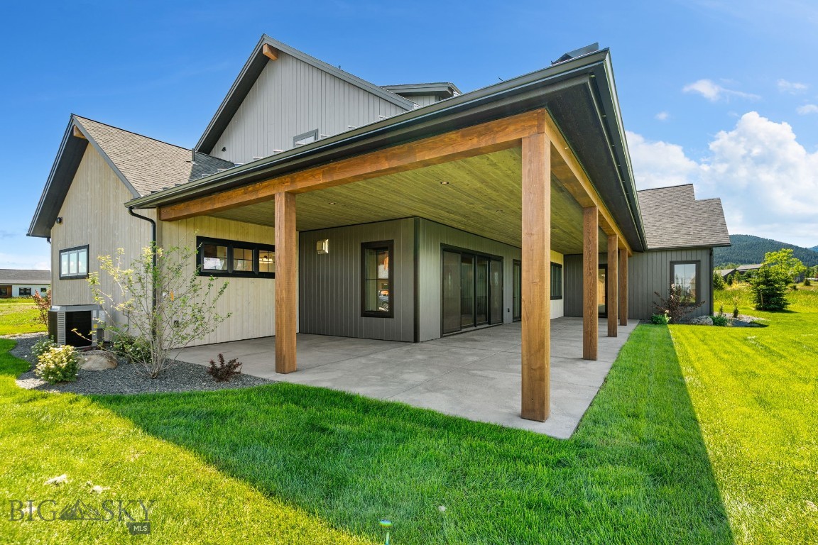 494 Clancy Way Property Photo 36