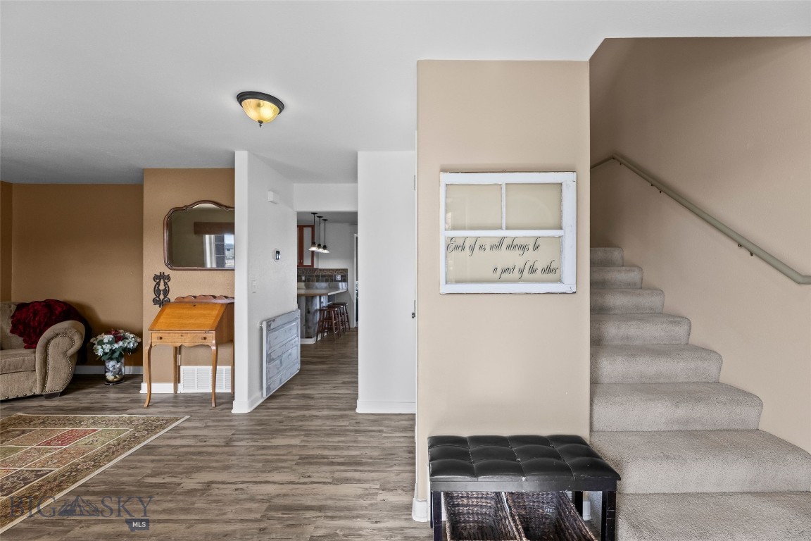 409901 Property Photo 12