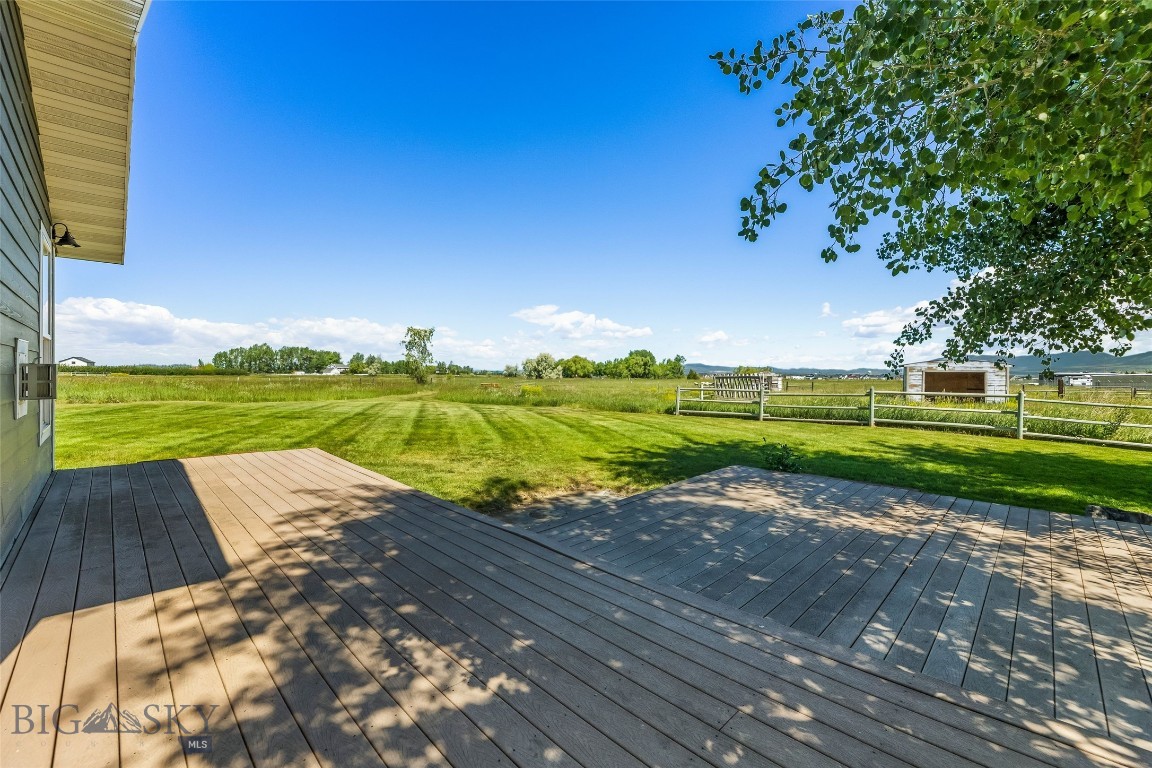 409901 Property Photo 24