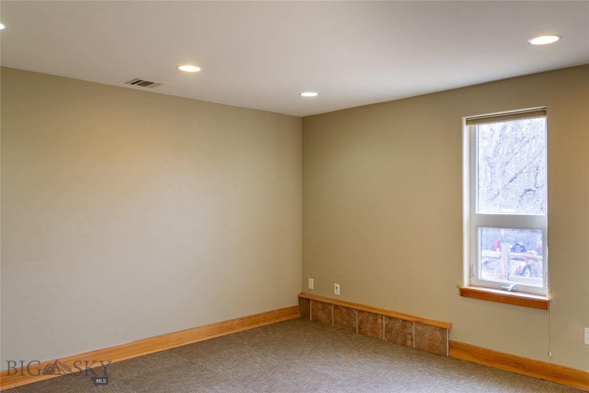 3390 Colton Drive A Property Photo 11