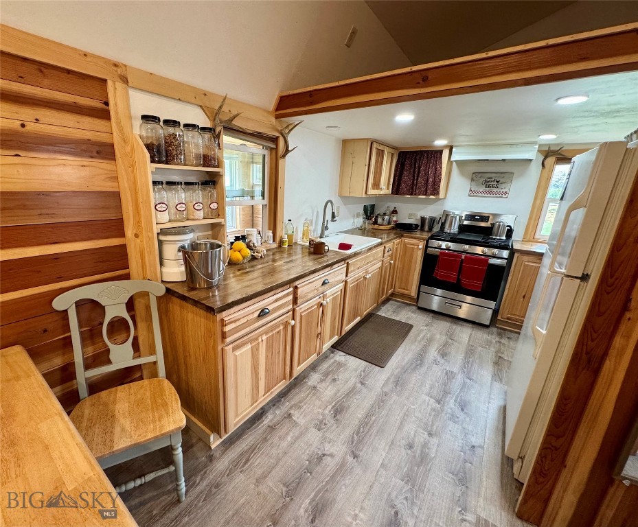 7535 Birch Creek Road Property Photo 16