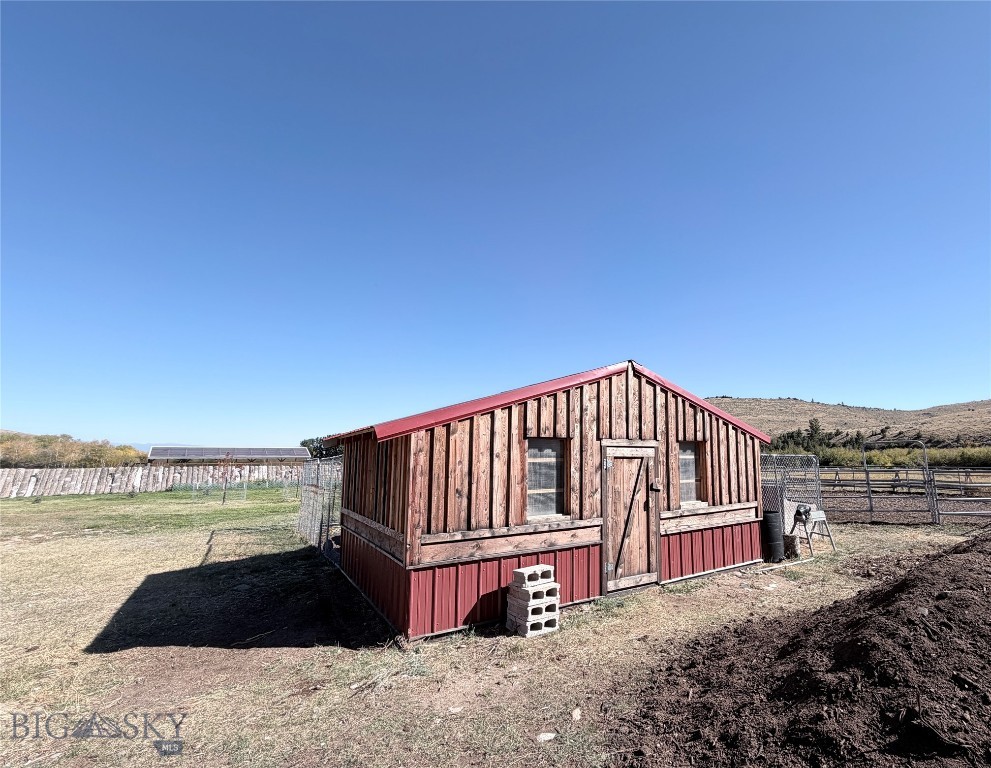 7535 Birch Creek Road Property Photo 38