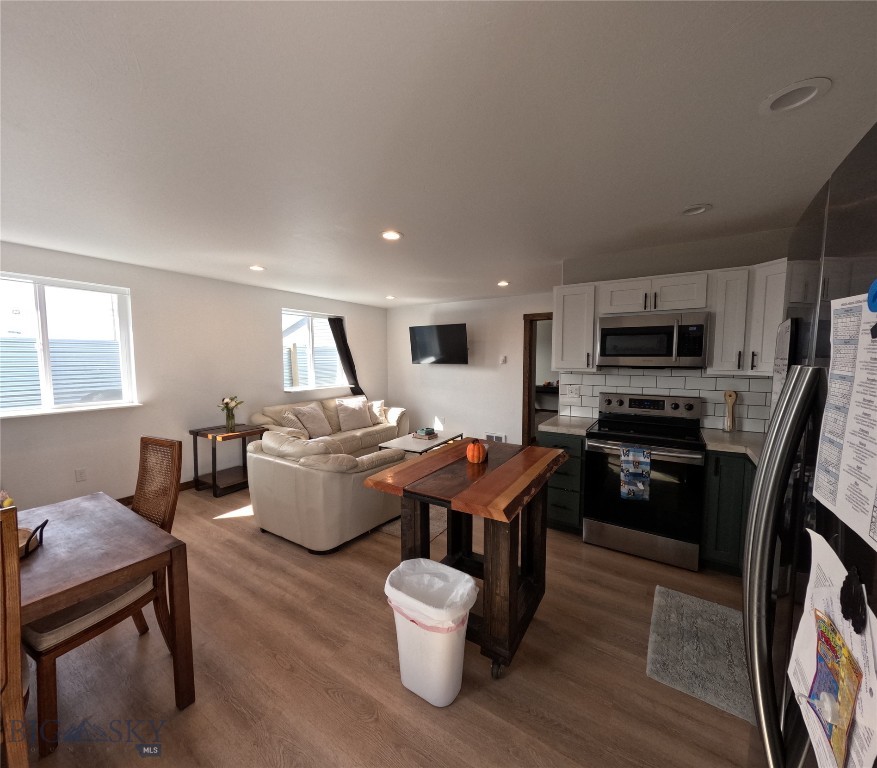 619 N Railroad Property Photo 4